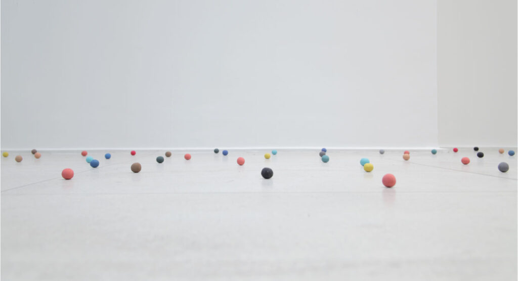 Veludo, exposição coletiva abre dia 14.04.2026 com curadoria de Ulisses Carrilho